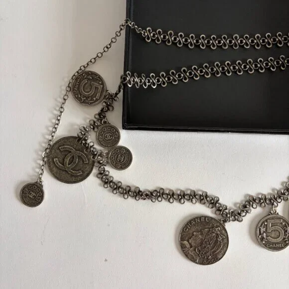 CHANEL 2003 ARCHIVE SILVER COINS NECKLACE BELT - Picture 3 of 10